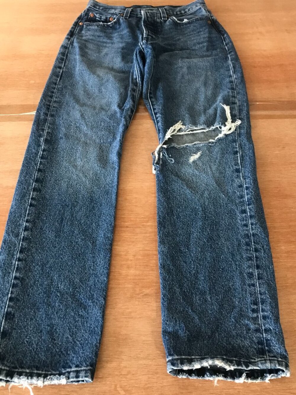 Levi's 501 Original Fit Jeans Women 24 Blue Distressed Mid Rise Button Fly 19950